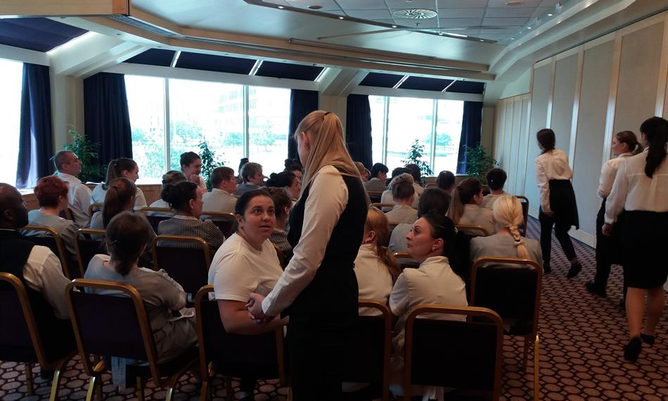 2019-6-20-1141hotel 1.jpg